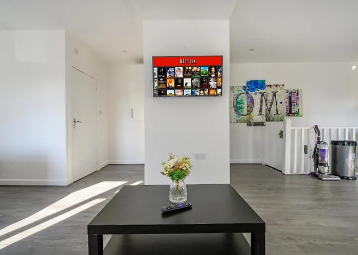 Apartment 11f2 Captivating & Luxurious *