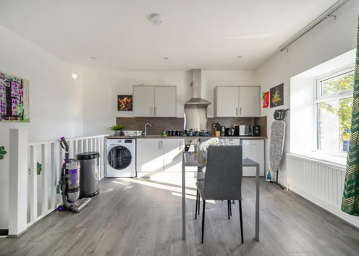 Апартаменты 11f2 Captivating & Luxurious Брадфорд