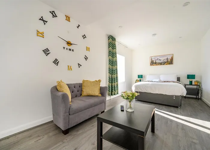 Апартаменты 11f2 Captivating & Luxurious *